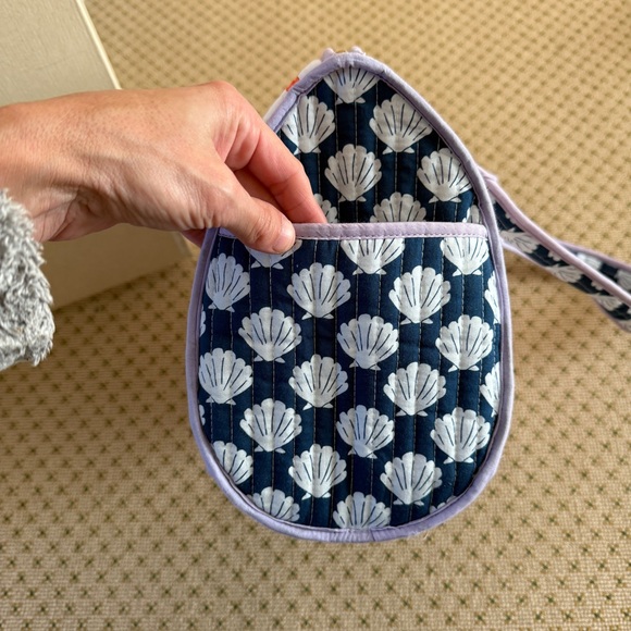 Sara Fitz Lobster & Shell Print Barrel Shaped Tote Bag - Picture 7 of 16